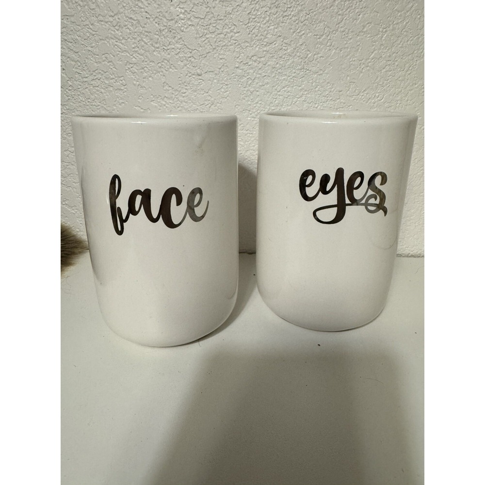Make Up Brush‎ Holder White Glass With Silver Face Eyes 5"